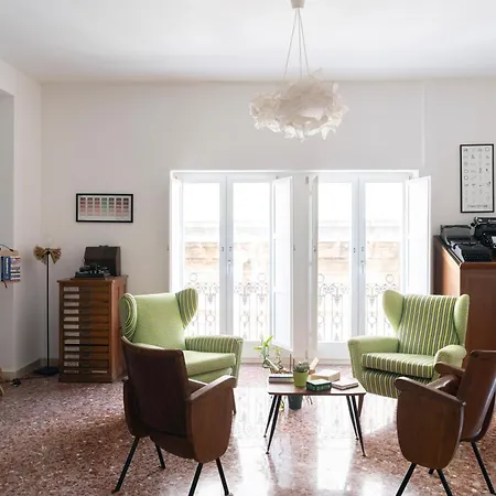 Casa Verbavolant ゲストハウス シラクーサ